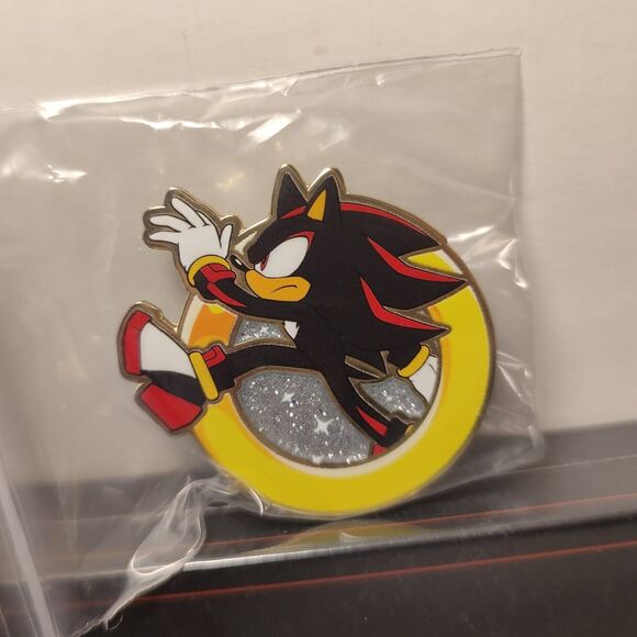 Sonic The Hedgehog Shadow Character Ring Blind Bag Series Enamel Pin Badge - Picture 1 of 3